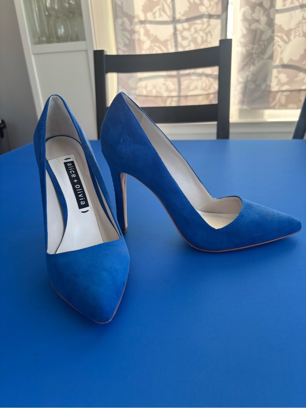 Alice + Olivia Dina Blue Suede Pointed Toe Stiletto Pumps EU 36.5